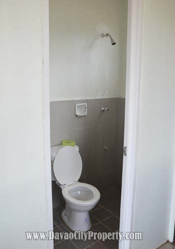 Actual-Dominique-bathroom-at-Low-cost-housing-Cambridge-Heights-Davao-Panacan
