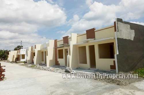 Low-Cost-Housing-in-Toril-Villa-Grande-Heights-house-and-lot-2